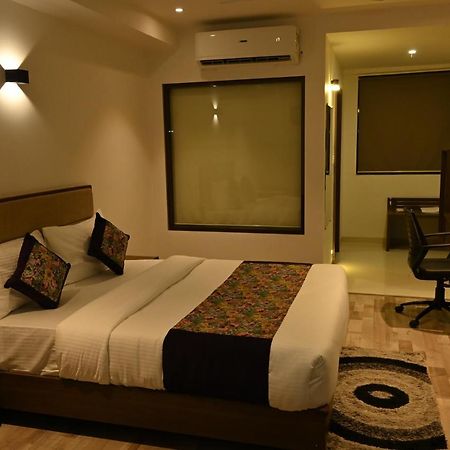 The Orange Zest Hotel Vithalpur Luaran gambar